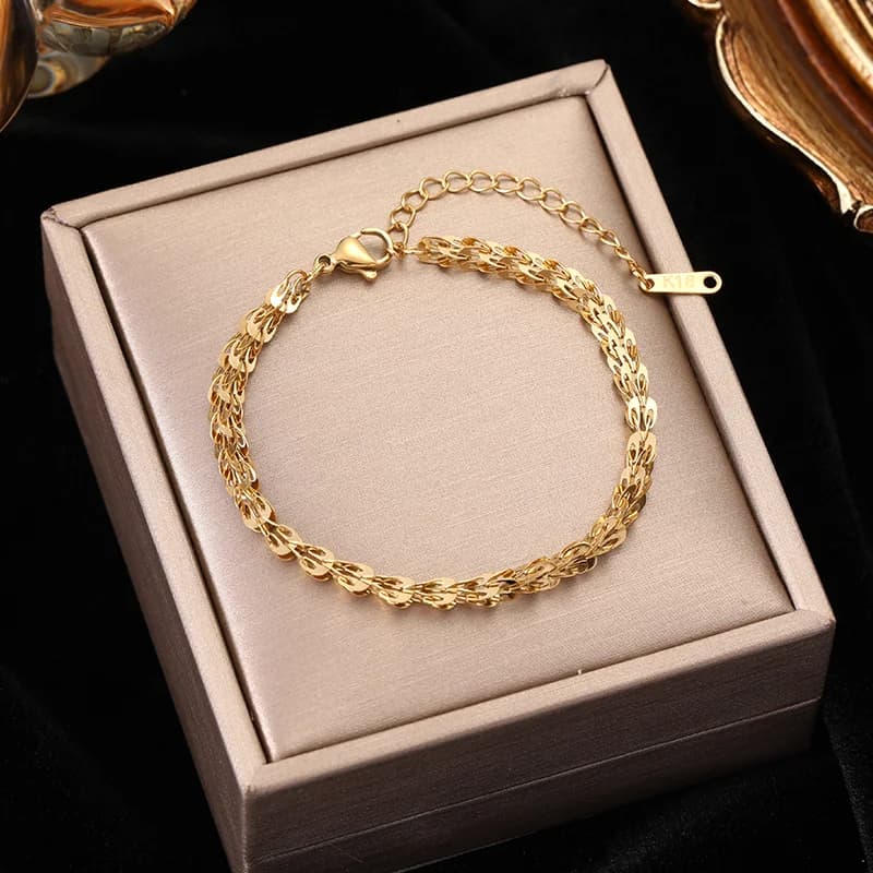 Gold Geometric Chain Necklace and Bracelet Set