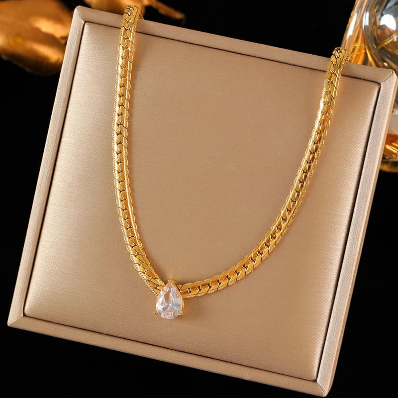 Bling Pearl Pendant Necklace with PVD Plating